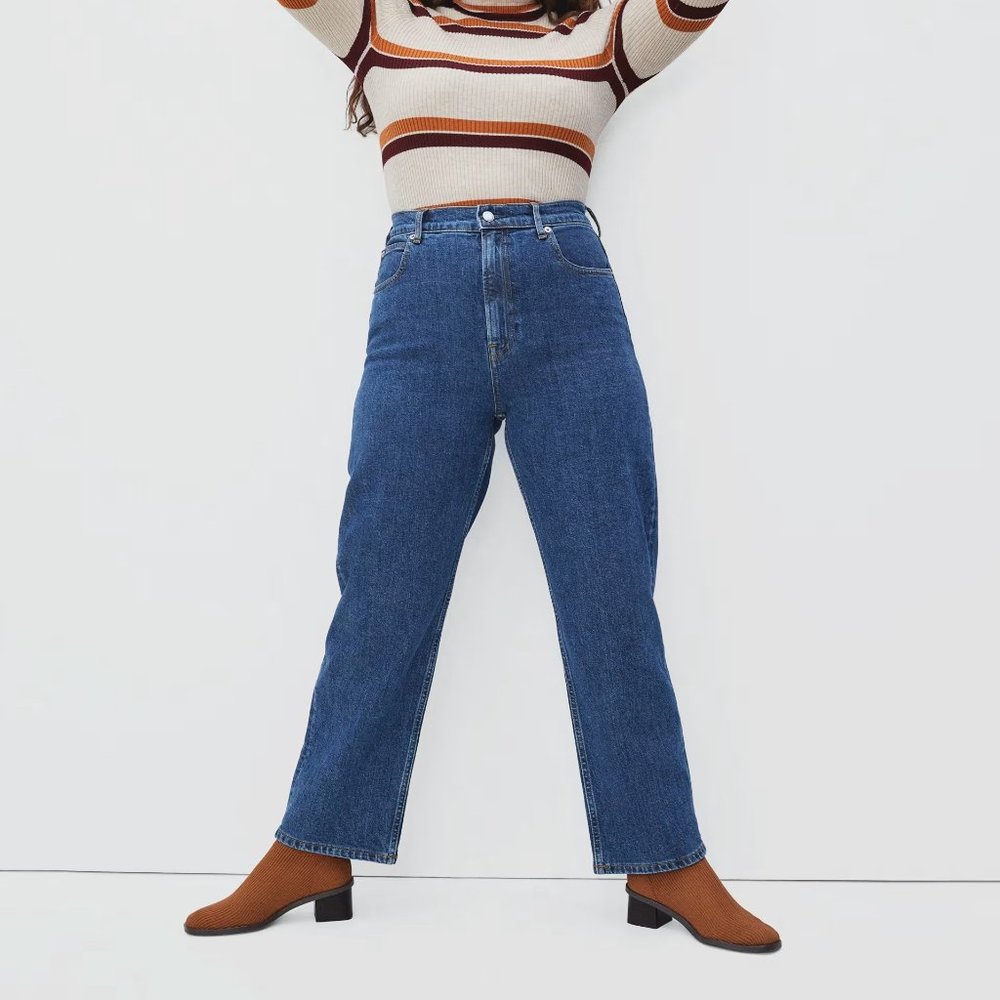 SHIPS FREE! Everlane Way High Jeans in Vintage Indigo Blue Wash, Size 32 Long